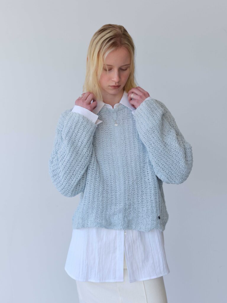 コスパのよさはNo.1！気温が高い日のメッシュニット | 40代の高見え